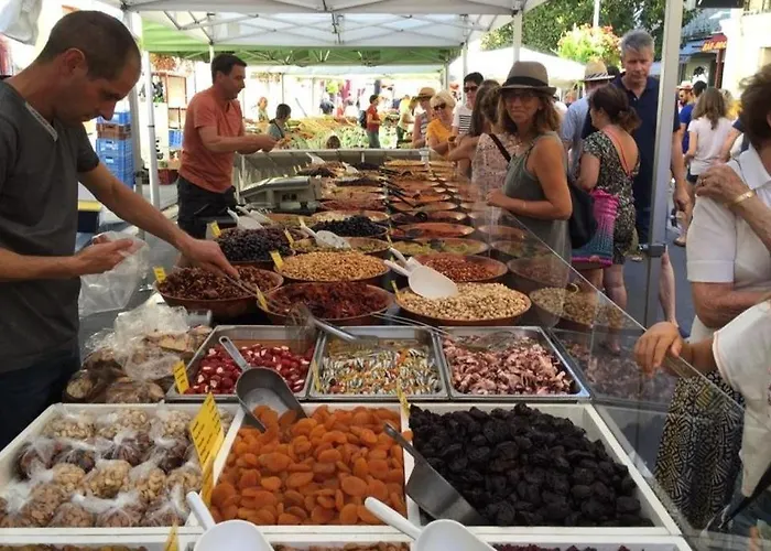 Villa Lacacia Plaissan